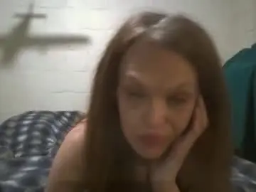 Mwestmilf  live sex cam
