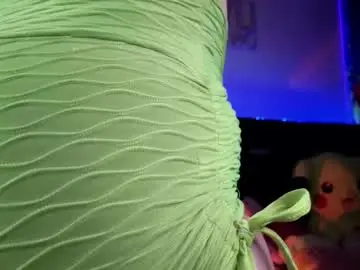 Queenlamia  live sex cam