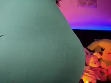 Queenlamia  live sex cam