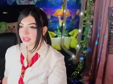 Queenlamia  live sex cam