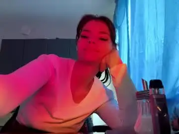 Rozellabentler  live sex cam