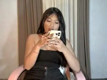 Sassy_jenny8  live sex cam