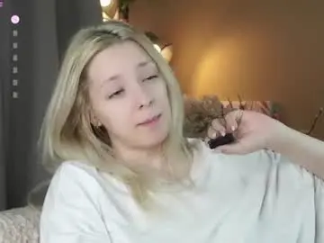Shelleyharn  live sex cam