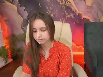 Tinynataliee  live sex cam