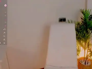 Whisper_storm  live sex cam
