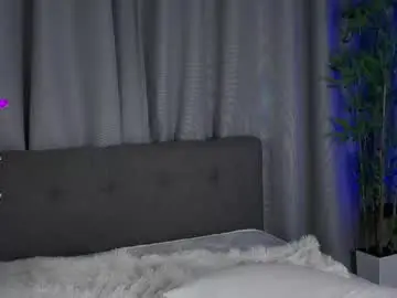 Cherriedelpapa  live sex cam