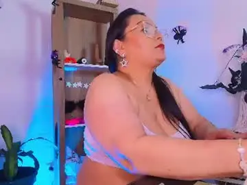 Elenna_boobs_  live sex cam