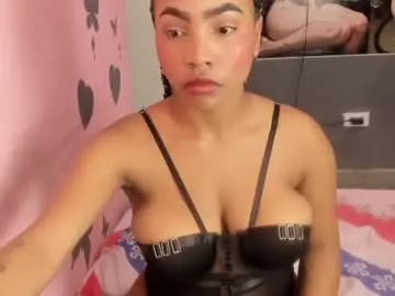 Karlotadiva1  live sex cam