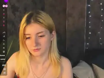 Keta_haa  live sex cam