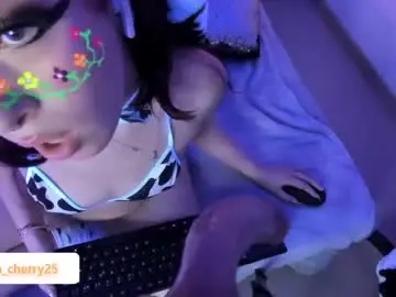 Leah_cherry  live sex cam