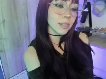 Lunivyra  live sex cam