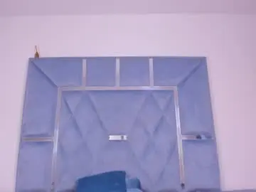 Mairaasm  live sex cam