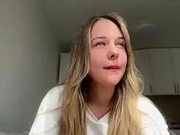 Marisaanselmi  live sex cam