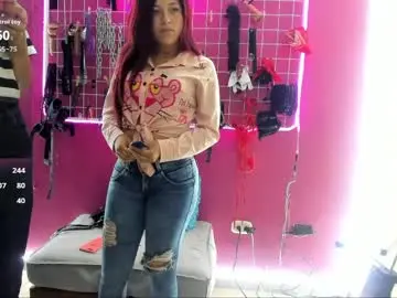 Mistressauroraandlia  live sex cam