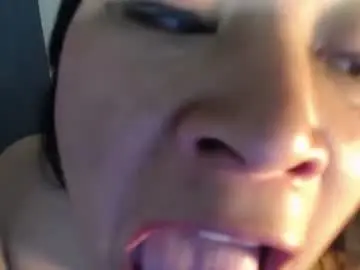 Naughtyandsweetx  live sex cam
