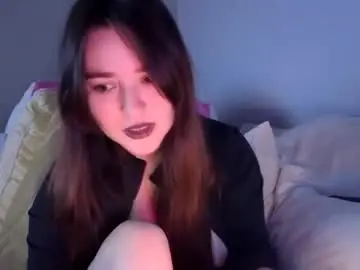 Pillogoddess  live sex cam