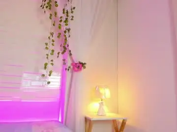 Rosefeller  live sex cam
