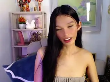 Sassynrich  live sex cam