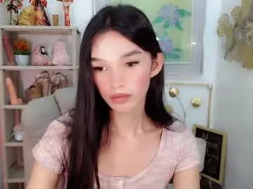 Sassynrich  live sex cam