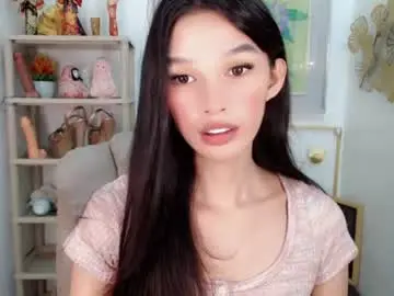 Sassynrich  live sex cam