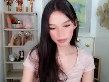 Sassynrich  live sex cam