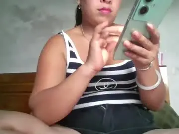 Sena_baby  live sex cam