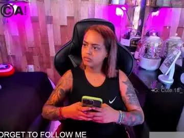 Cute_elii  live sex cam