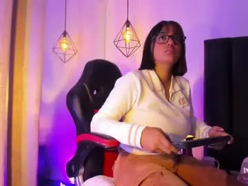 Cute_elii  live sex cam