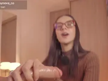 Dany_nova_co  live sex cam