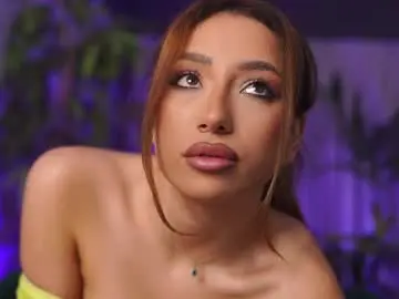 Ginavalentinna  live sex cam