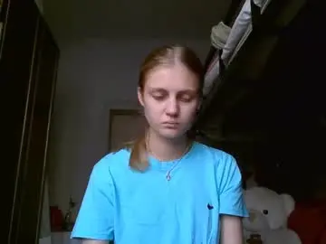 H0lyangel  live sex cam