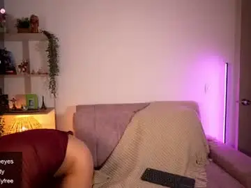 Lucia_sandy  live sex cam