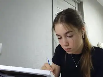 Lydabitting  live sex cam