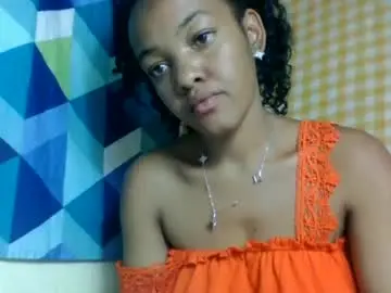 Mmyriame  live sex cam