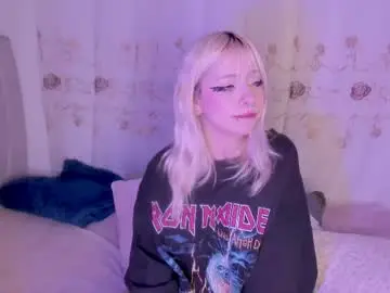 Purplelilith3  live sex cam