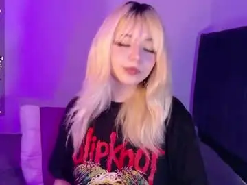 Purplelilith3  live sex cam