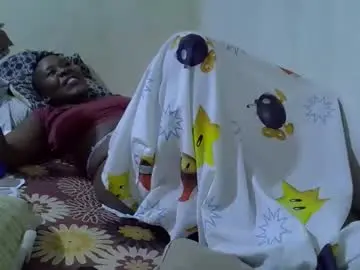 Sassy_bella  live sex cam