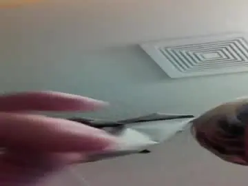 Savage_slut69  live sex cam