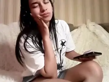 Zulajaniak  live sex cam