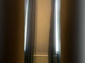 Badgirlsclub1029  live sex cam