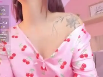 Clara_lu  live sex cam