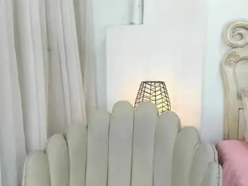 Eva_rosee_1  live sex cam