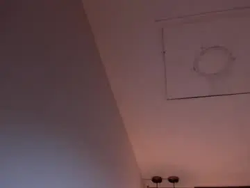 Giovanna_oliveira  live sex cam