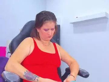 Hadde_multisquirt  live sex cam