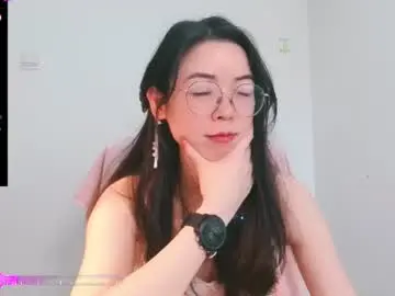 Happyluckyrose  live sex cam