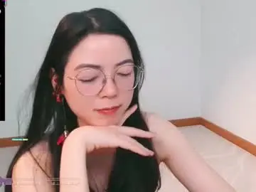 Happyluckyrose  live sex cam