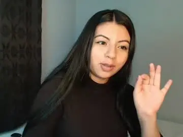 Karolineburnx  live sex cam
