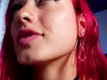 Luccycollins_  live sex cam