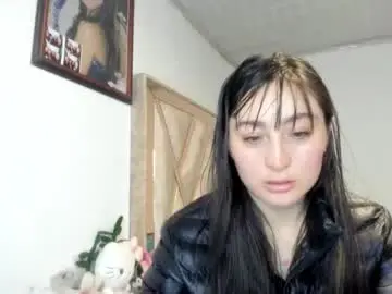 Mia_kanee  live sex cam