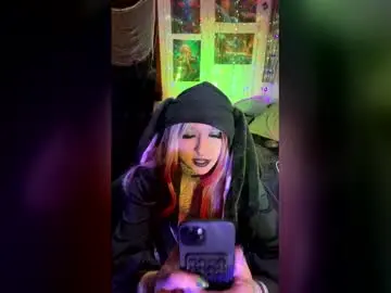 Bl00dy_scarlett  live sex cam